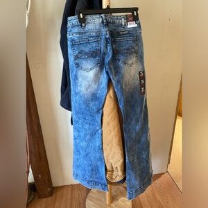 Cowgirl tuff rip tide flare